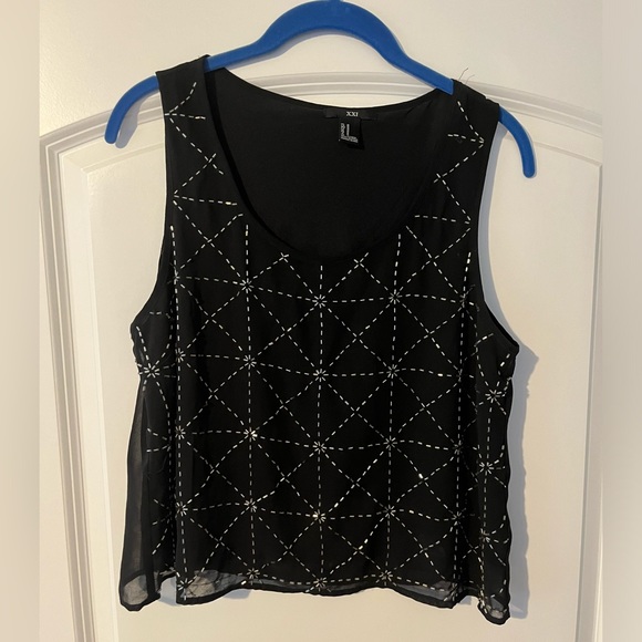 Forever 21 Tops - Forever 21 XXI size medium black sparkly tank